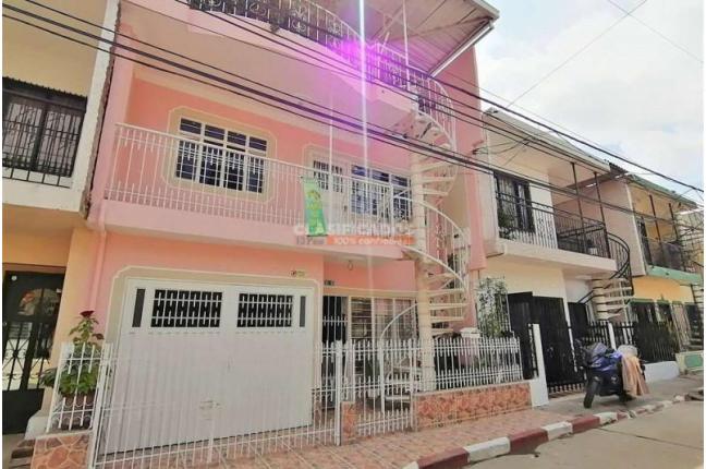 Casas, Venta en Marroquín