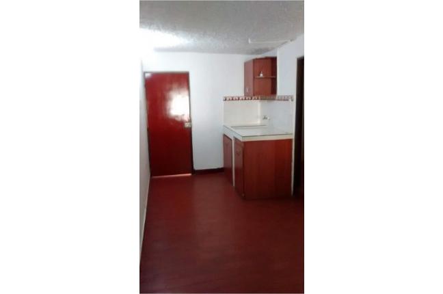 Apartaestudios, Alquiler, Primero de Mayo - $600.000