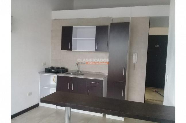 Apartaestudios, Alquiler, Champagñat - $1.000.000