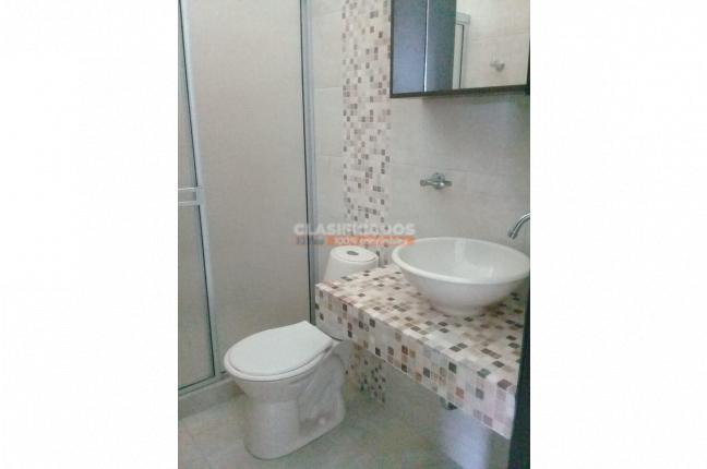 Apartaestudios, Alquiler, Champagñat - $1.000.000