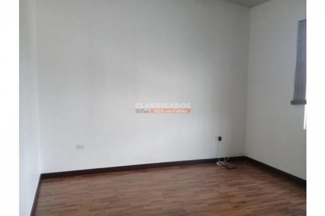 Apartaestudios, Alquiler, Champagñat - $1.000.000