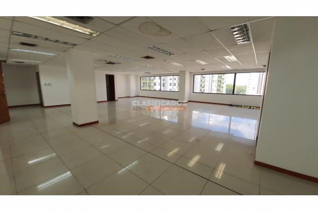 Oficinas y Consultorios, Alquiler en La Flora