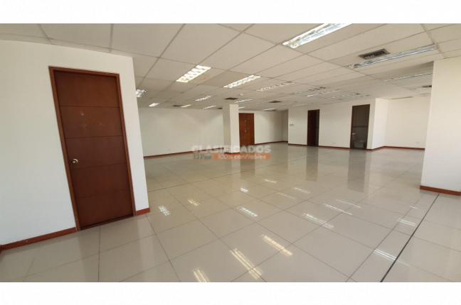 Oficinas y Consultorios, Alquiler, La Flora - $7.311.000