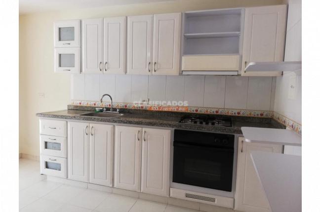 Apartamentos, Alquiler, Cristales - $4.200.000