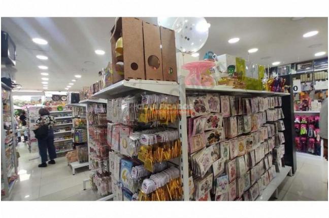 Locales y Bodegas, Venta, Ciudad Jardín - $220.000.000