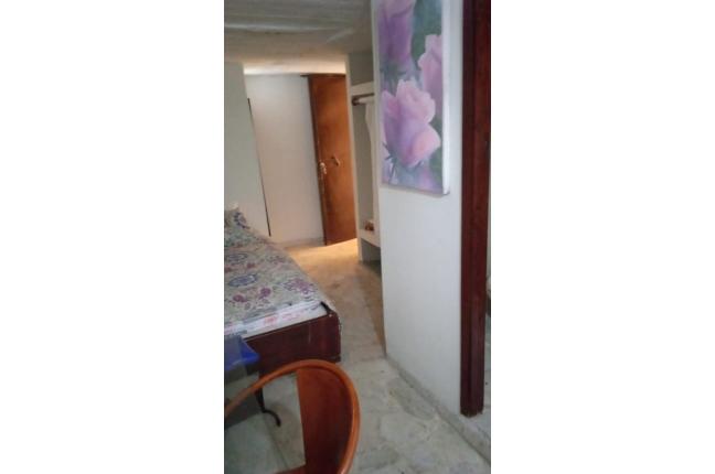 Apartaestudios, Alquiler, Granada - $600.000