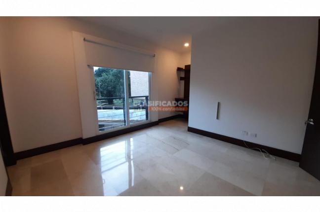 Apartamentos, Venta, Aguacatal - $1.300.000.000