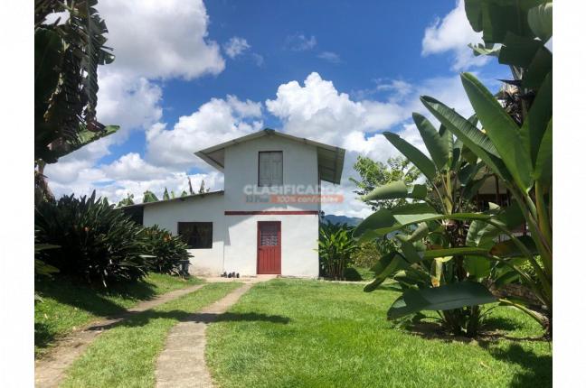 Fincas y Casas Campestres, Venta, Montenegro - $3.200.000.000