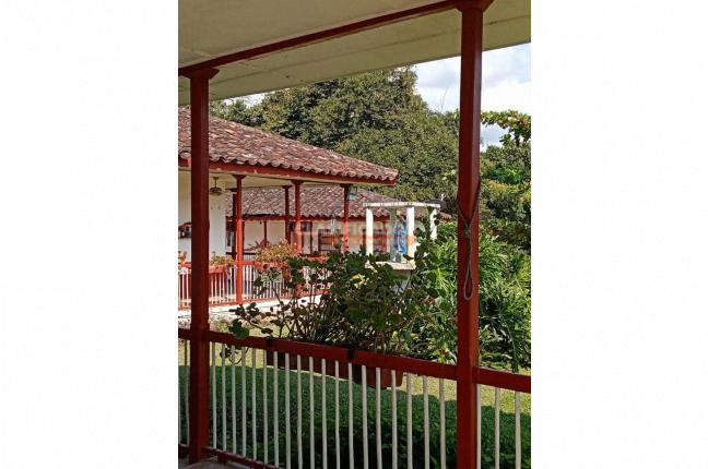 Fincas y Casas Campestres, Venta, Montenegro - $3.200.000.000