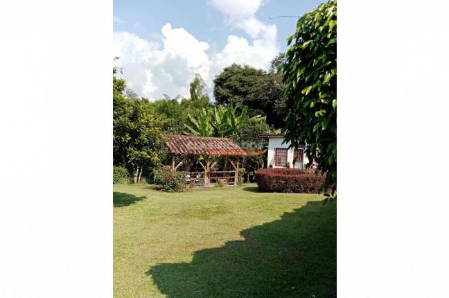 Fincas y Casas Campestres, Venta, Montenegro - $2.200.000.000