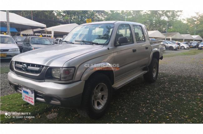 Toyota Hilux 2003