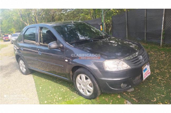 Renault Logan 2016 - $38.000.000