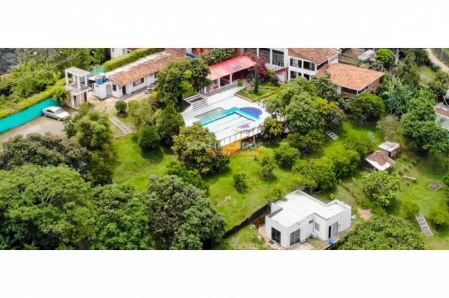 Fincas y Casas Campestres, Venta en La Buitrera