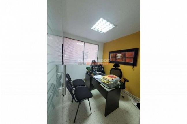 Oficinas y Consultorios, Alquiler, Centro Ccial Santiago - $1.950.000