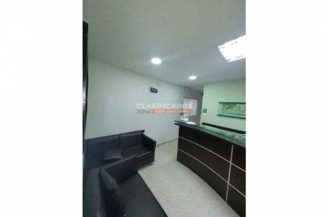 Oficinas y Consultorios, Alquiler, Centro Ccial Santiago - $1.950.000