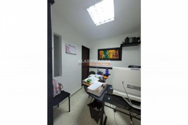 Oficinas y Consultorios, Alquiler, Centro Ccial Santiago - $1.950.000