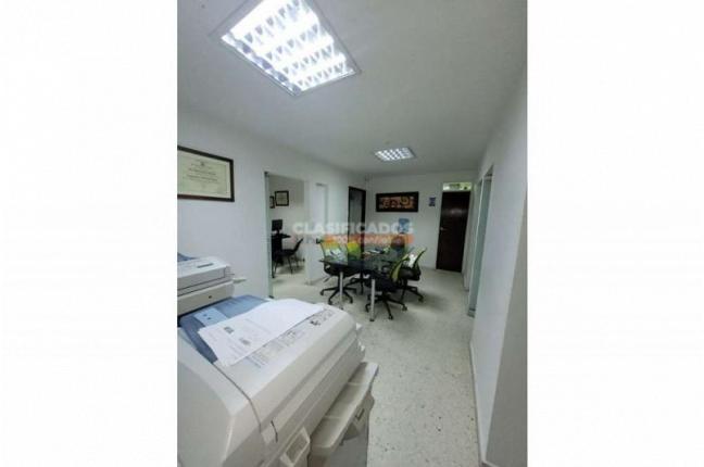 Oficinas y Consultorios, Alquiler, Centro Ccial Santiago - $1.950.000