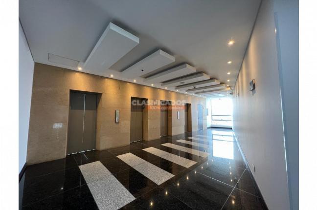 Oficinas y Consultorios, Alquiler, Centro Ccial. Jardín Plaza - $6.500.000