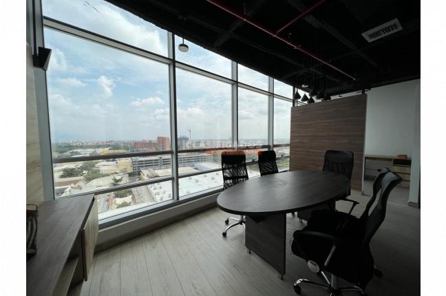 Oficinas y Consultorios, Alquiler, Centro Ccial. Jardín Plaza - $6.500.000