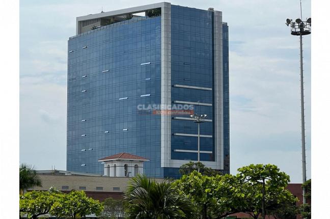 Oficinas y Consultorios, Alquiler en Centro Ccial. Jardín Plaza