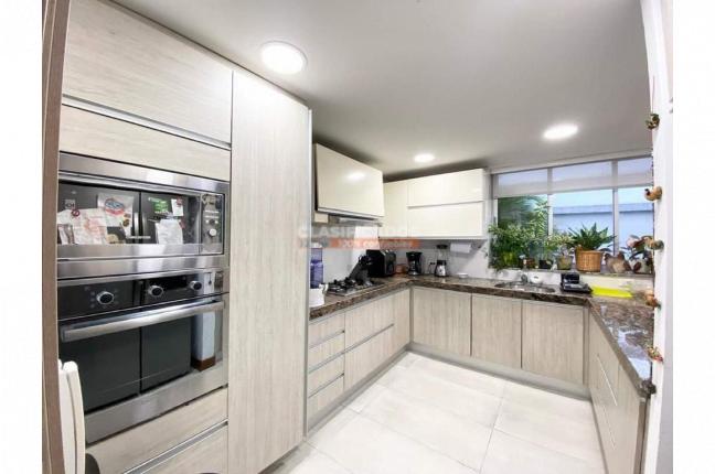 Apartamentos, Venta, Santa Mónica Norte - $800.000.000