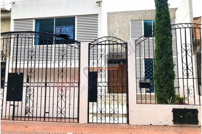 Casas, Venta, Mayapán - $700.000.000