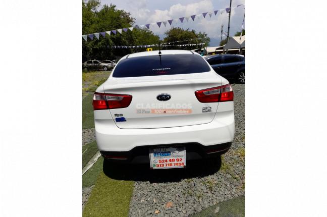 Kia Rio 2014 - $45.000.000