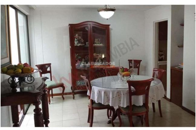Casas, Venta en La Hacienda