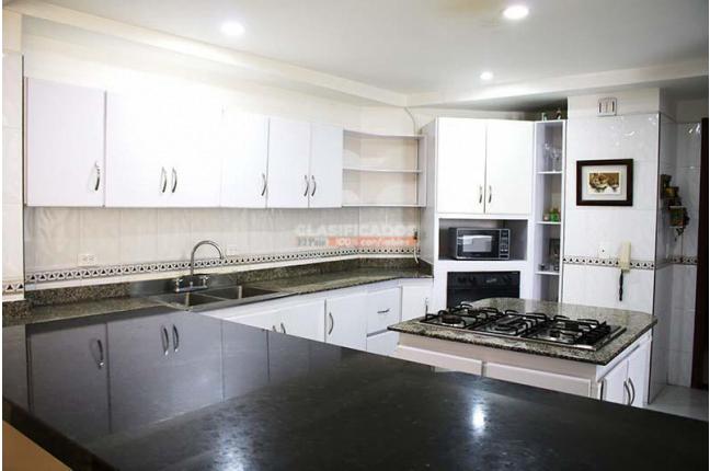 Apartamentos, Venta, Centenario - $900.000.000