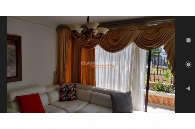 Apartamentos, Venta, Centenario - $900.000.000