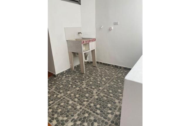 Casas, Alquiler, Nueva Floresta - $900.000