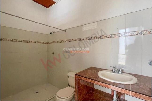 Casas, Venta, Bretaña - $280.000.000