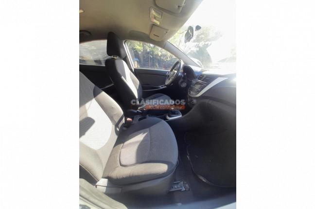 Hyundai Accent 2014 - $39.800.000