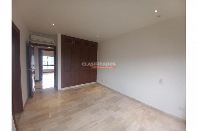 Apartamentos, Venta, Aguacatal - $1.600.000.000