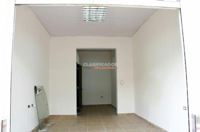 Locales y Bodegas, Alquiler, Alameda - $750.000