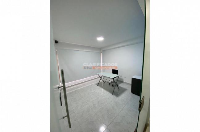 Oficinas y Consultorios, Alquiler, Capri - $9.000.000