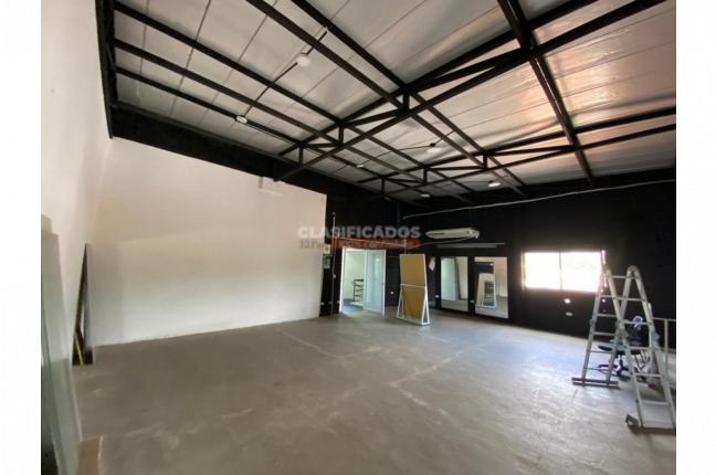 Oficinas y Consultorios, Alquiler, Capri - $9.000.000