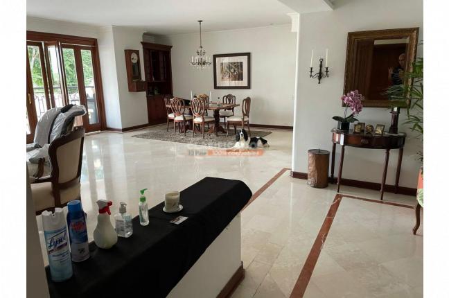 Apartamentos, Venta en Arboleda