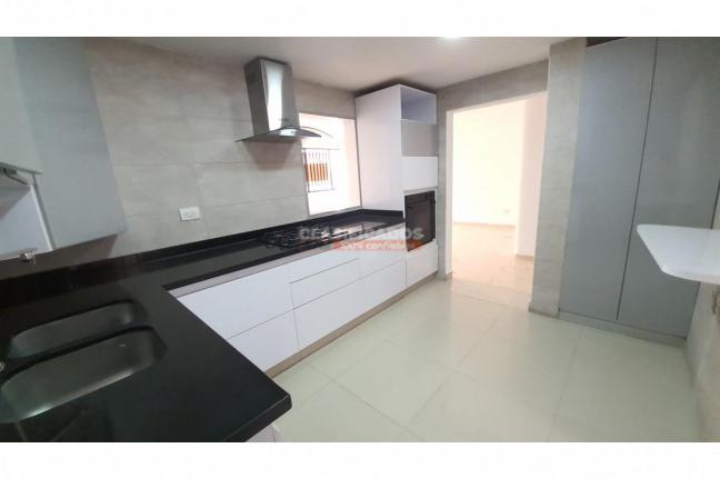 Apartamentos, Venta, Cristales - $610.000.000
