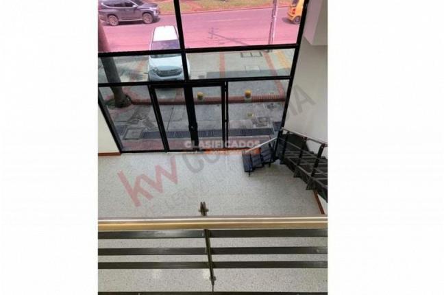 Locales y Bodegas, Alquiler, Capri - $16.035.000