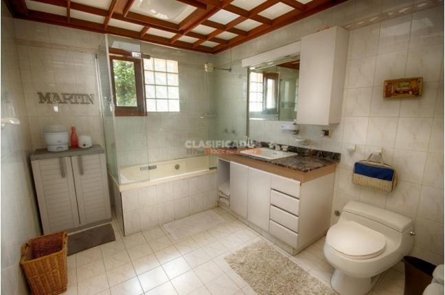 Fincas y Casas Campestres, Venta, Yumbo - $2.100.000.000