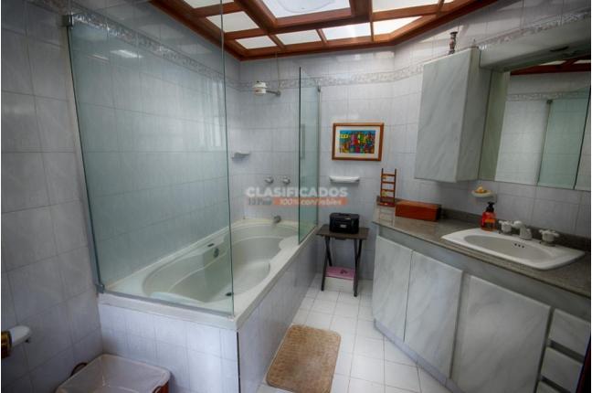 Fincas y Casas Campestres, Venta, Yumbo - $2.100.000.000