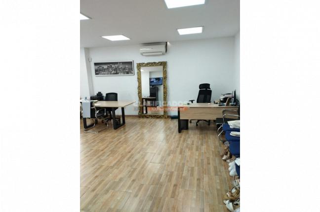 Locales y Bodegas, Alquiler, Bretaña - $6.500.000