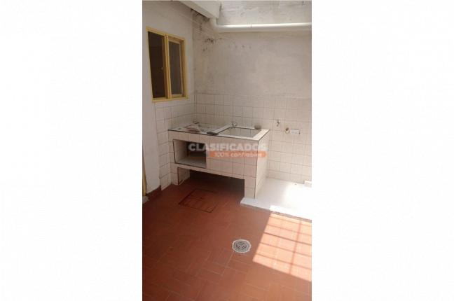 Casas, Alquiler, Ciudad Córdoba - $850.000