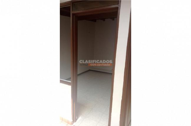 Casas, Alquiler, Ciudad Córdoba - $850.000