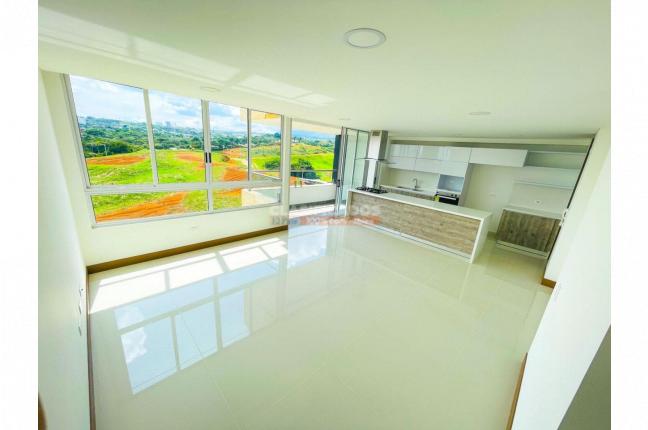 Apartamentos, Venta en Altos de Pance