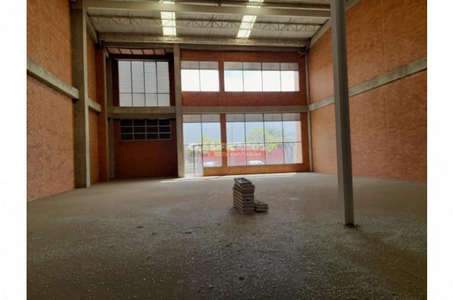 Locales y Bodegas, Venta, Acopi - $1.890.000.000