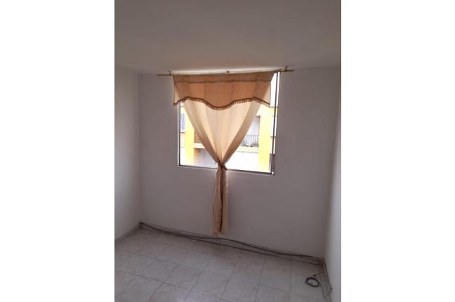 Habitaciones, Alquiler, Primero de Mayo - $440.000