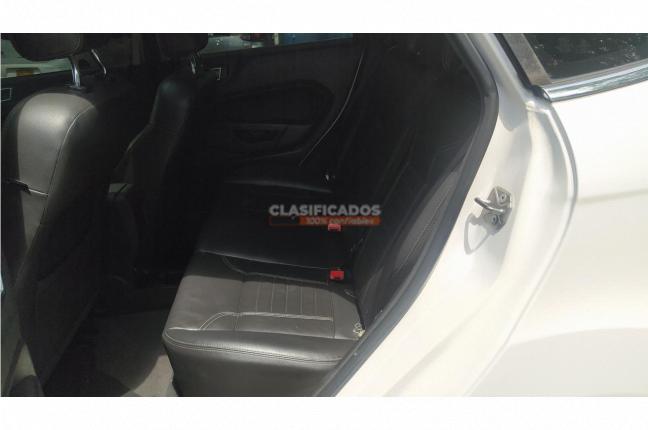 Ford Fiesta 2017 - $52.000.000