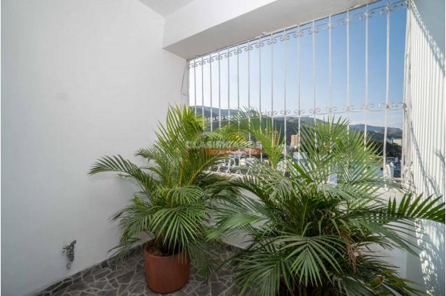 Apartamentos, Venta, Versalles - $700.000.000